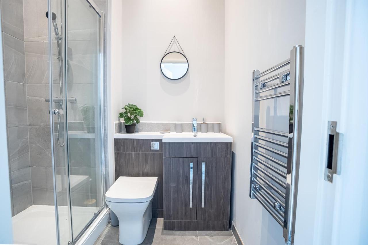 Elegant 1 Bedroom Apartments View & Parking By Opulent Sunderland (Tyne and Wear) Luaran gambar